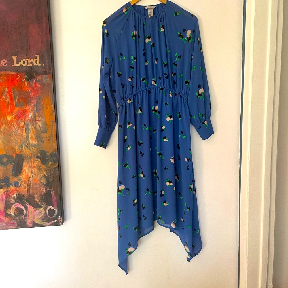 H&M woman’s asymmetrical dress.